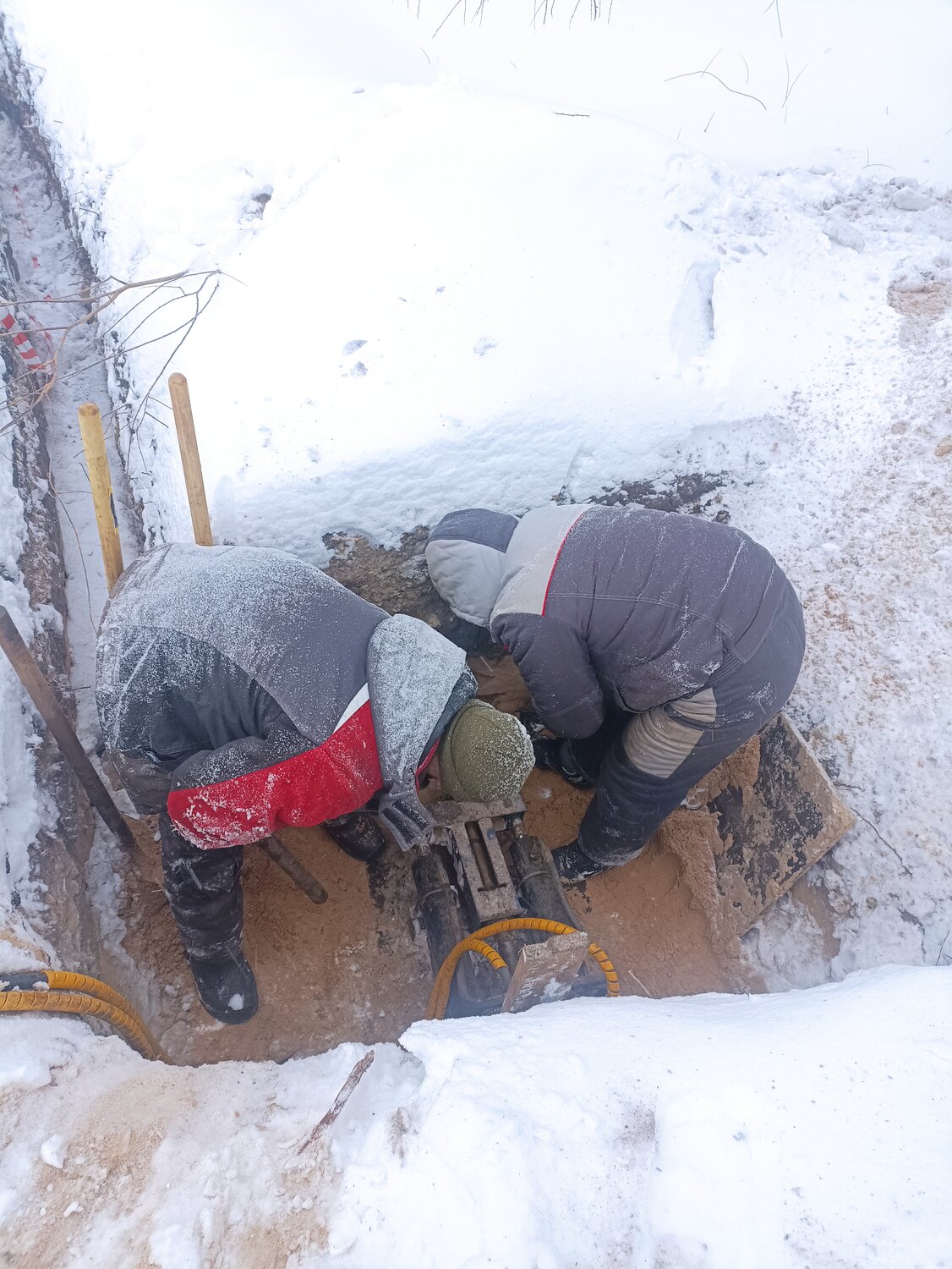 завалило в колодце, скважины, водоснабжение, прорыв водопровода, строительство канализации