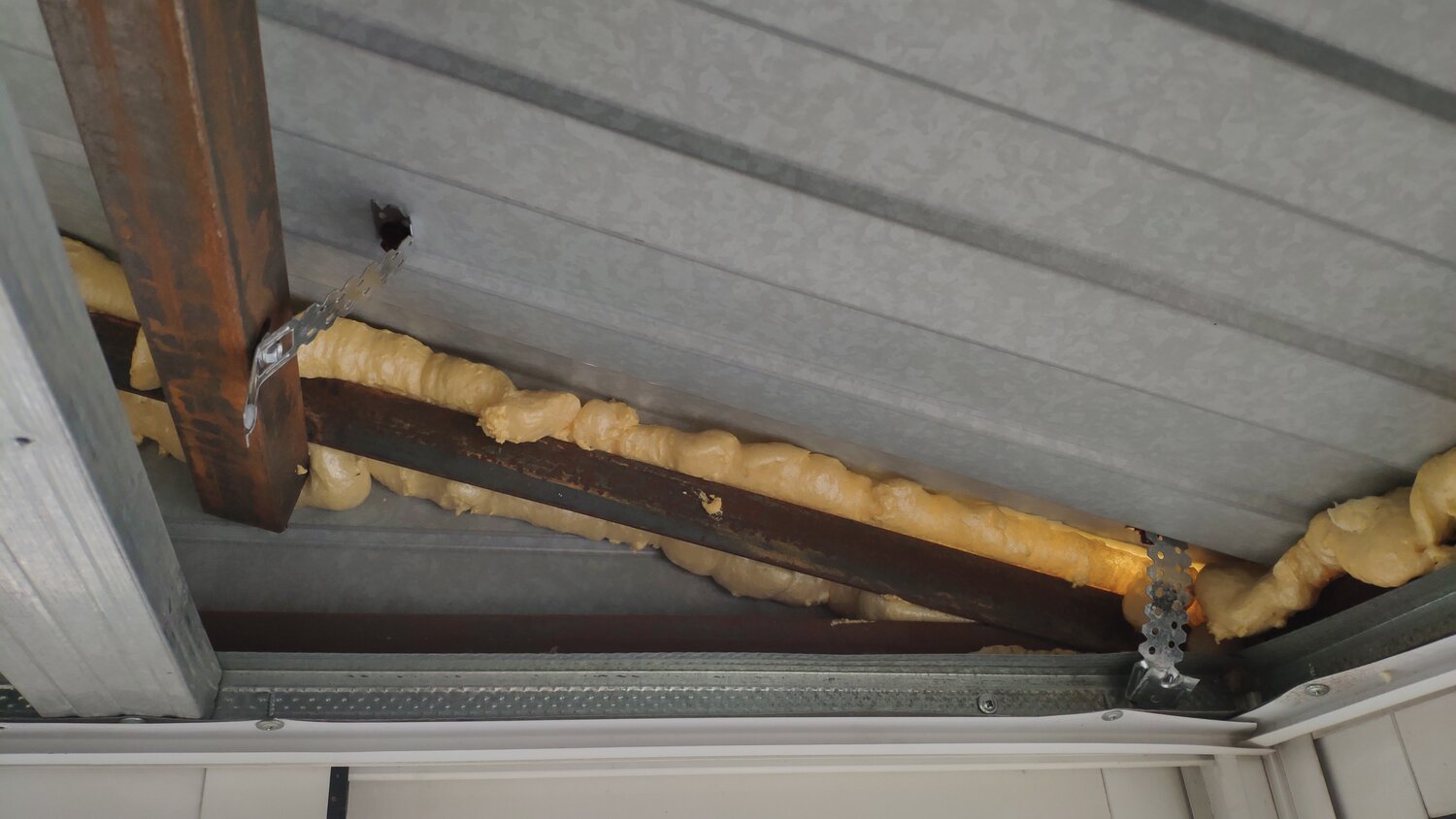 крыша балкона, остекление балконов, утепление потолка, утепление балкона, балкон окно