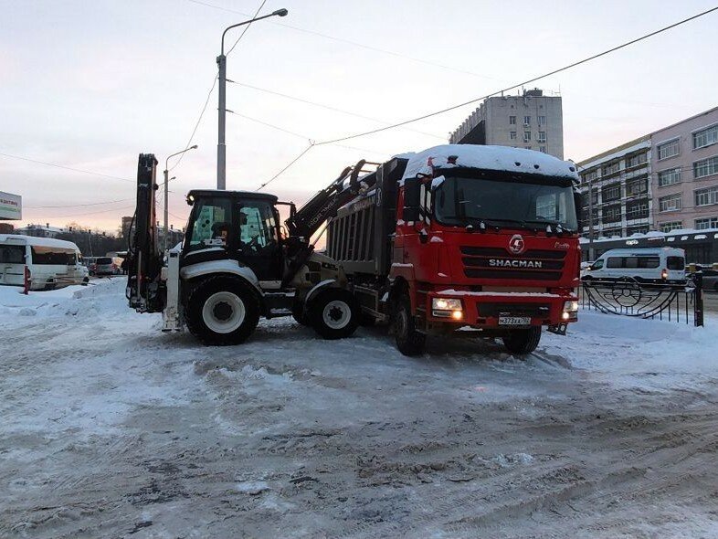 автомобиль, лесовозы грузовики ивеко 6-6, сортиментовоз вольво 6х6, scania p440 6x4 лесовоз, ивеко лесовоз