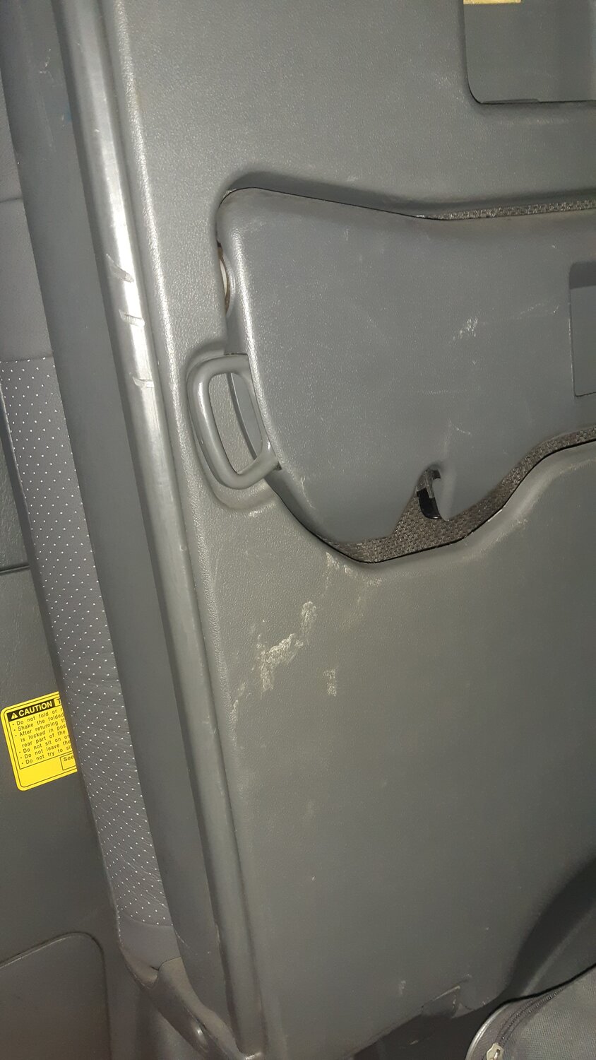 бу авто, авто, dodge grand caravan, автомобиль, накладка 5-й двери toyota sequoia 2008
