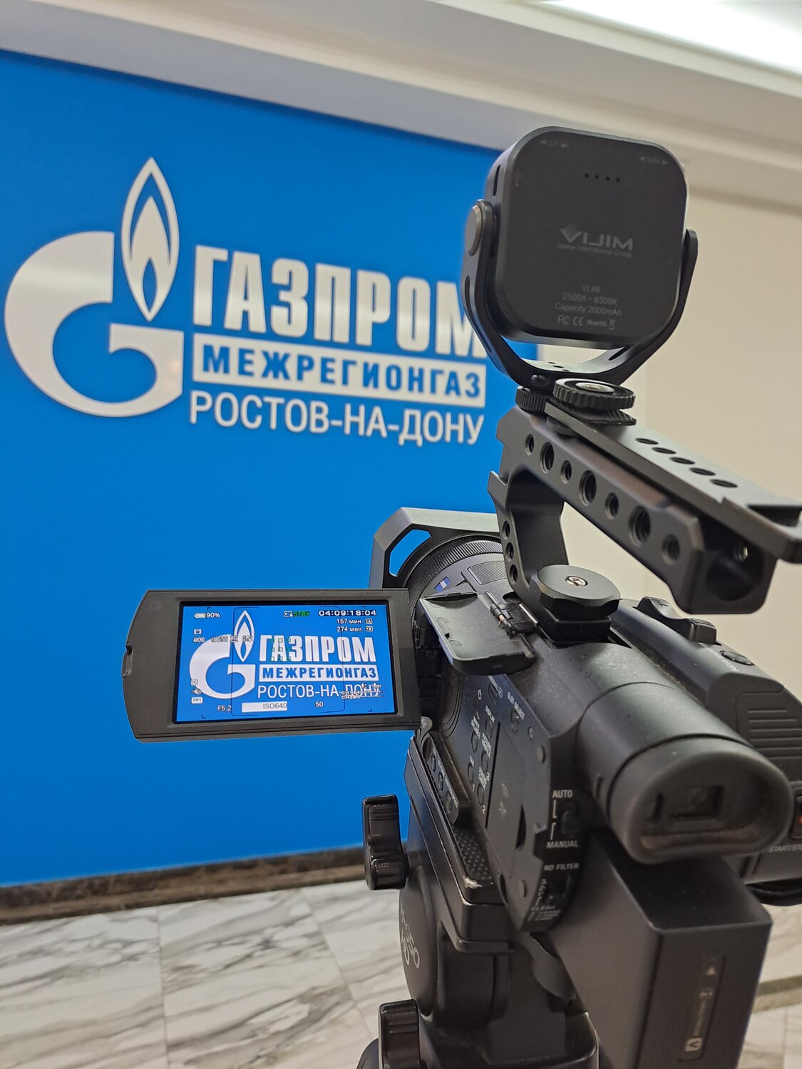 sony hdr-ax2000e, видеокамера panasonic ag-hmc40, цифровой фотоаппарат, видеокамера sony fs5, камера sony avchd mpeg2 sd