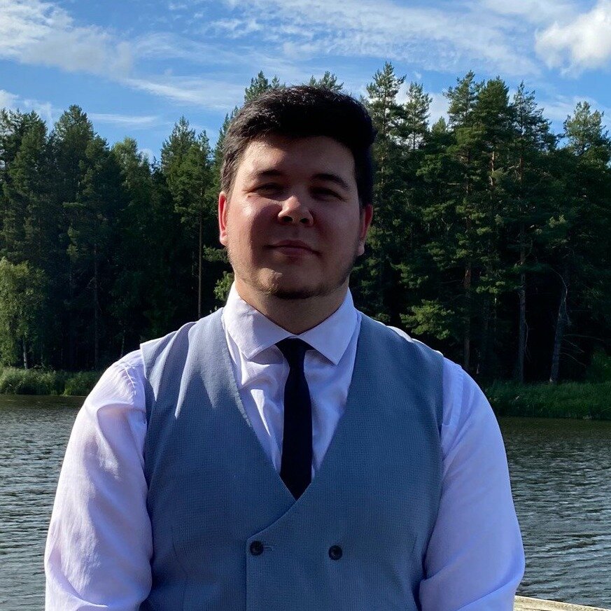 Игорь Романов