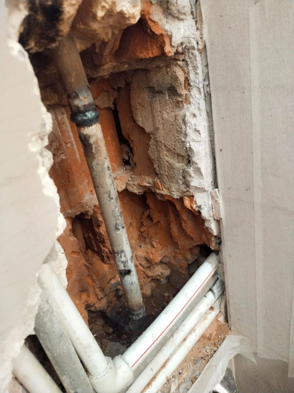 Замена полотенцесушителя в Москве - Сантехнические работы и монтаж ...