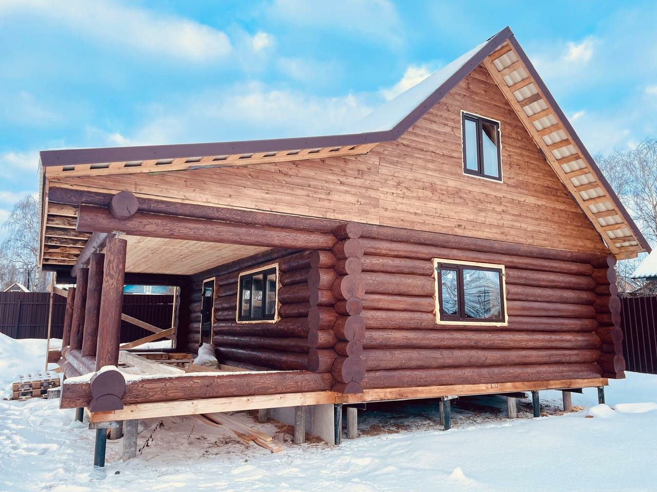 сруб для дома, сруб дом, сруб дома из бревна, сруб бани из бревна, дома из оцилиндрованного бревна