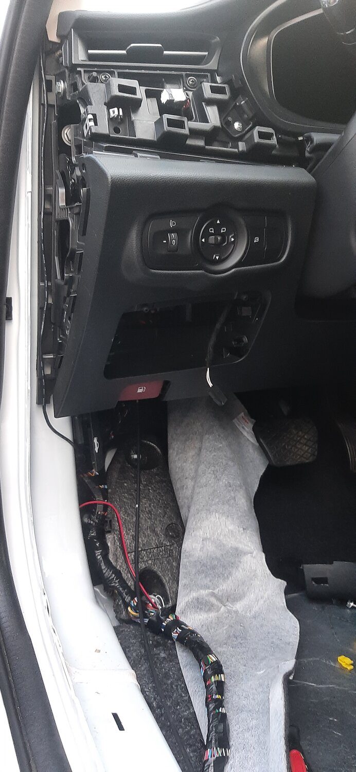 магнитола рено колеос, обд пежо 3008, штатный сабвуфер kia sportage 2, авто, citroen c4 обогрев лобового стекла