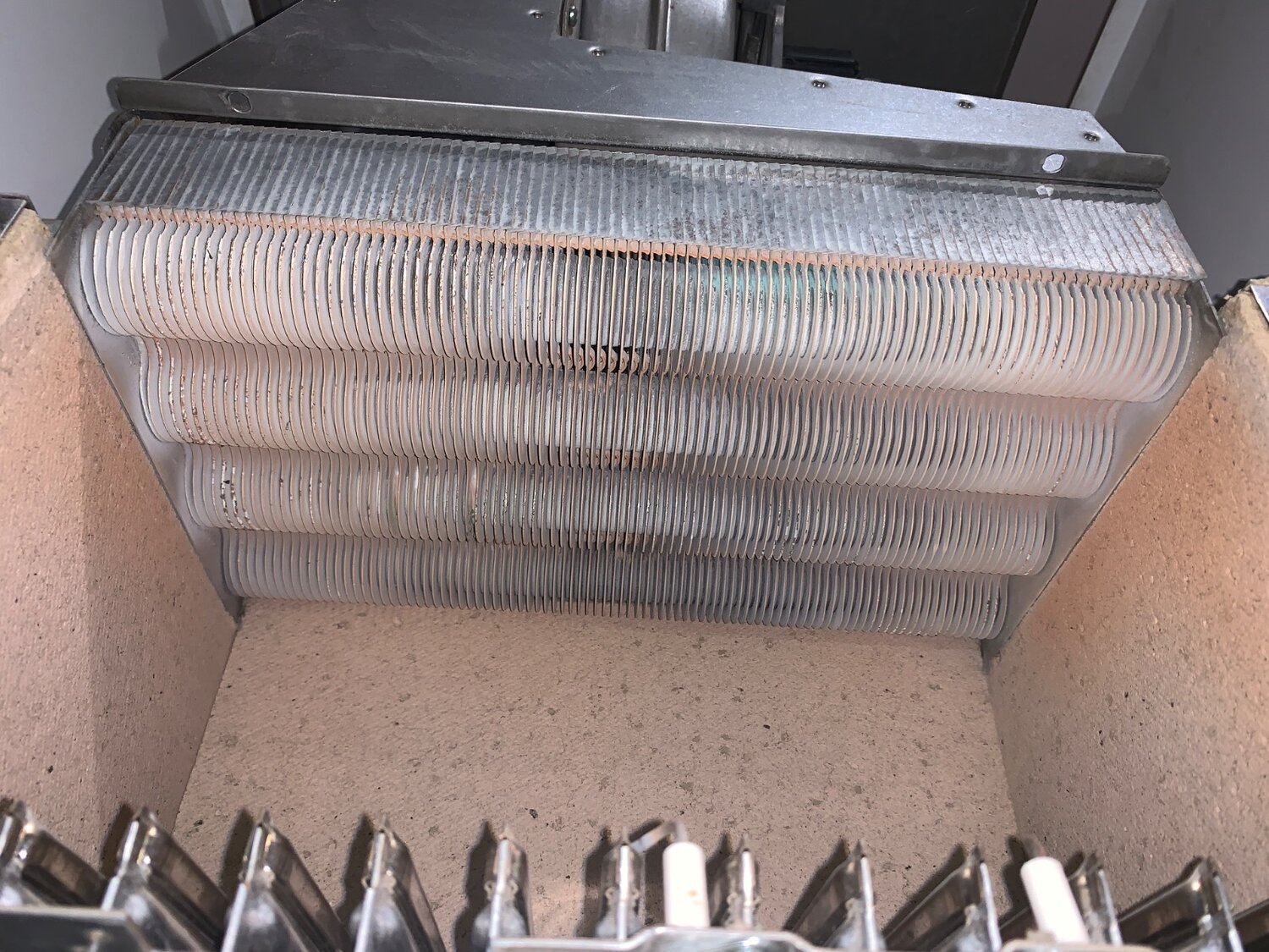 теплообменник для газового котла, теплообменник котла, чистка теплообменника газового котла, теплообменник газового котла термолюкс, теплообменник котла ишма 100