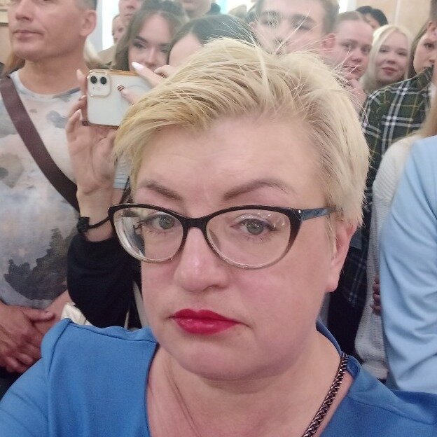Вера Любимова
