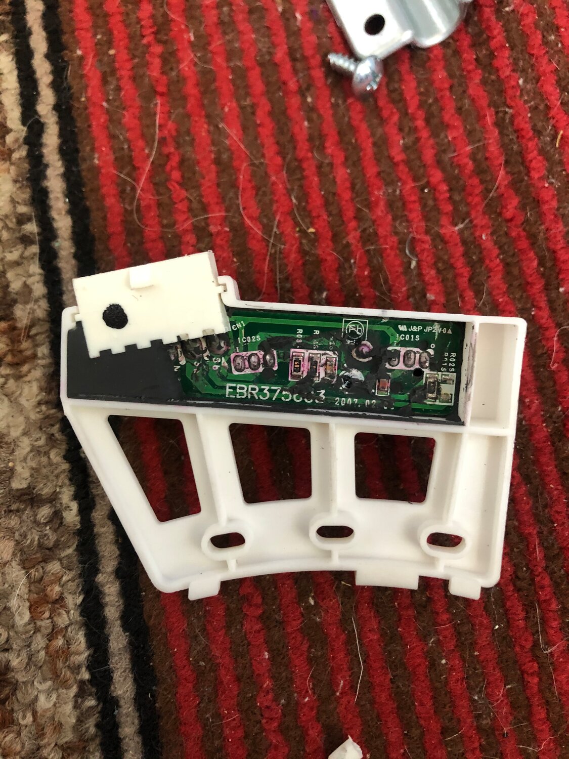 датчик холла сма lg, датчик холла сма lg /6501kw2001b, датчик холла на стиральную машину lg 6501kw2001a, датчика холла сма lg. 6501kw2001a, схема датчика холла стиральной машины lg с прямым приводом