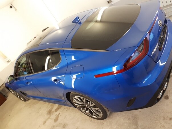 киа стингер 370, порше панамера синий матовый, kia stinger 3.3 gt синий, kia stinger, авто