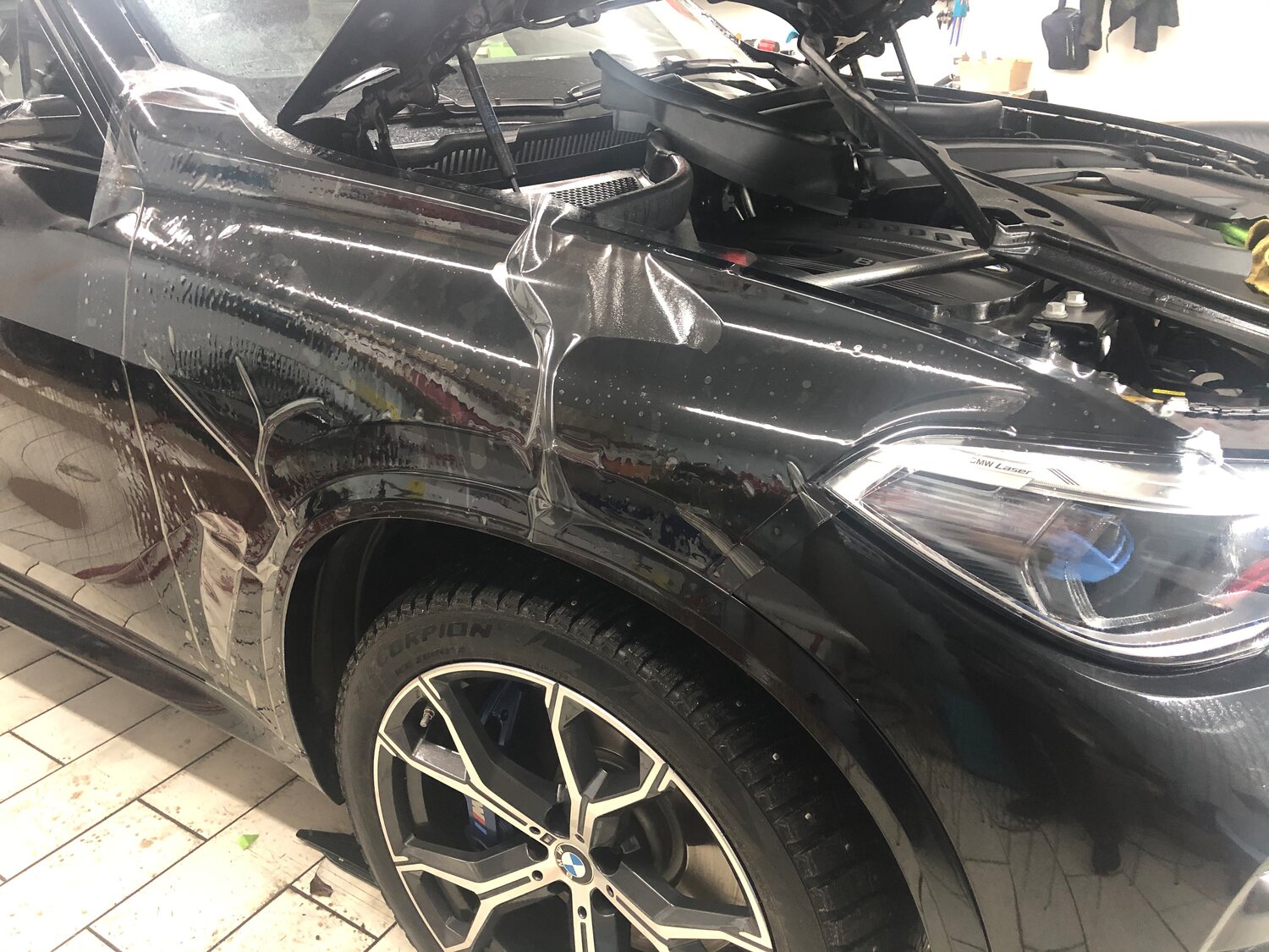 антигравийная пленка xray, автомобиль, антигравийная пленка камри 50, защита бмв g30, авто