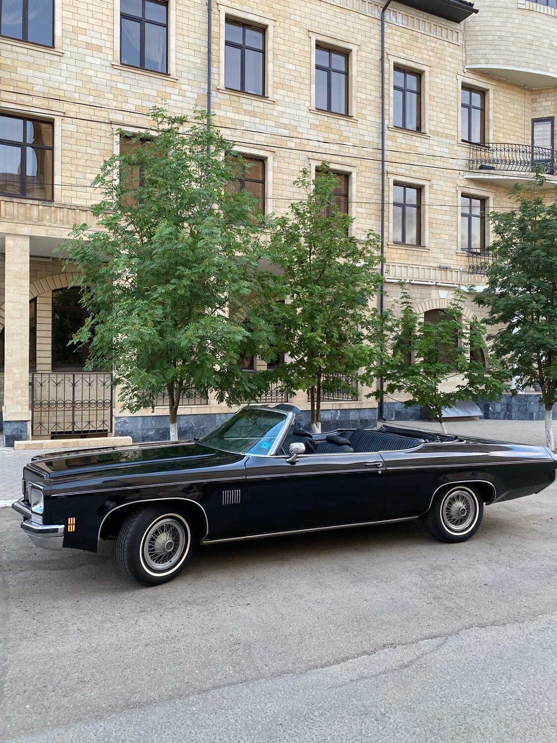 chrysler imperial 1962, крайслер империал 1966, кадиллак старые, кадиллак 65, Rolls-Royce Phantom