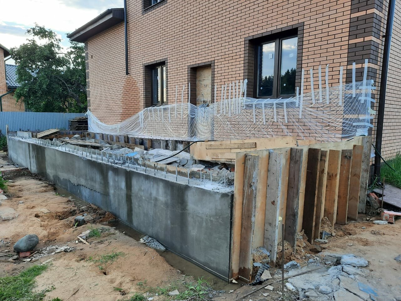 Демонтаж бетонных конструкций