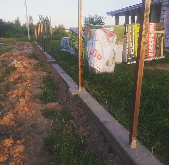 Строительство фундамента для забора