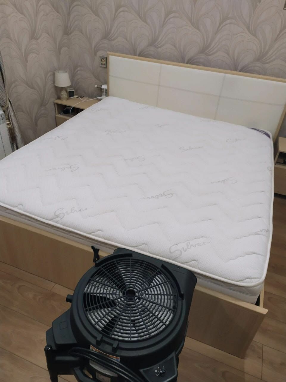 матраса, орматек матрас orma dream, матрас mr.mattress silver 145x220 ортопедический пружинный, большой матрас старый, матрац