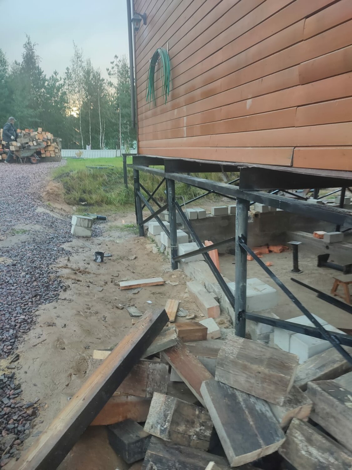 Поднятие домов замена реконструкция фундамента - 91 фото