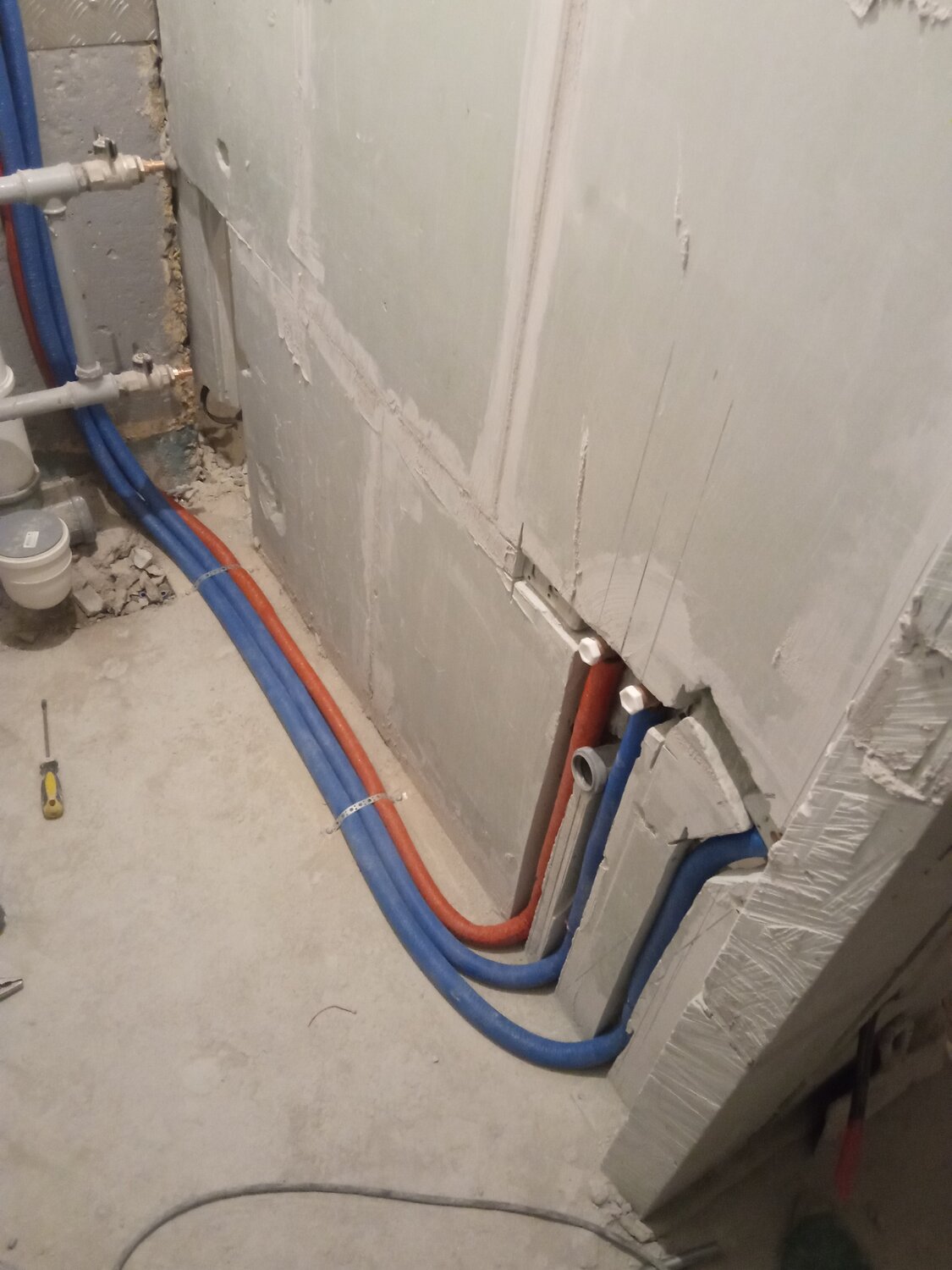 Евгений Генриевич П. - Ремонт и строительство, Сантехнические работы и ...