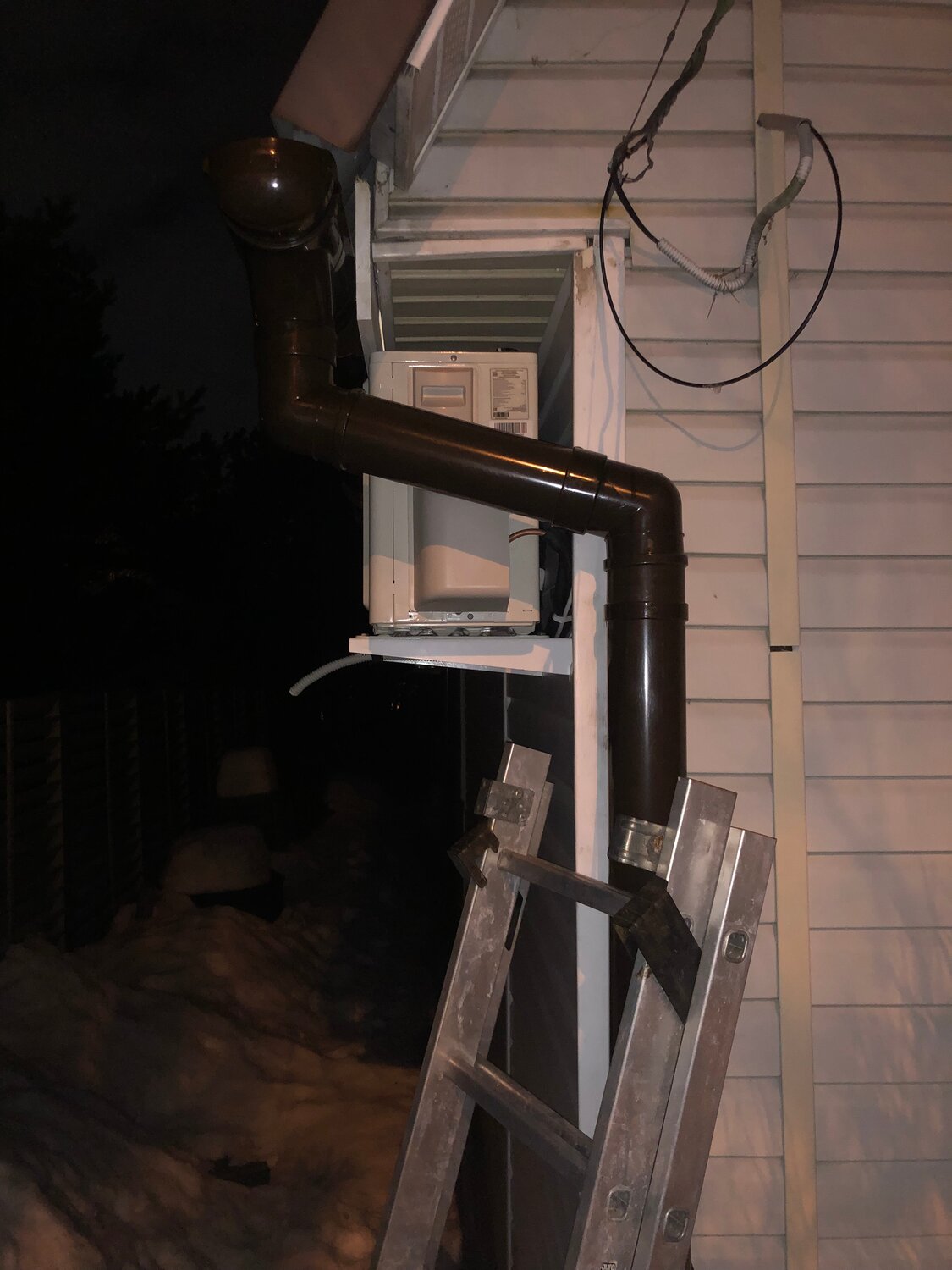 монтаж дымохода, дымоход в доме, вентиляция из 110 канализационной трубы, дымоход для котла, дымоход для газового котла