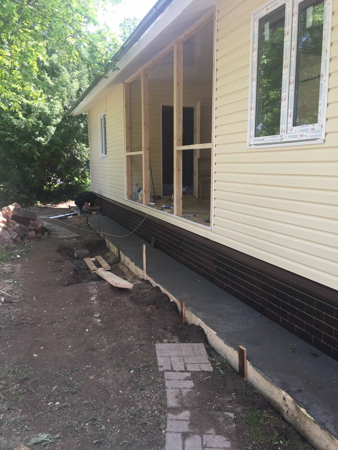 Монтаж фасада из винилового сайдинга