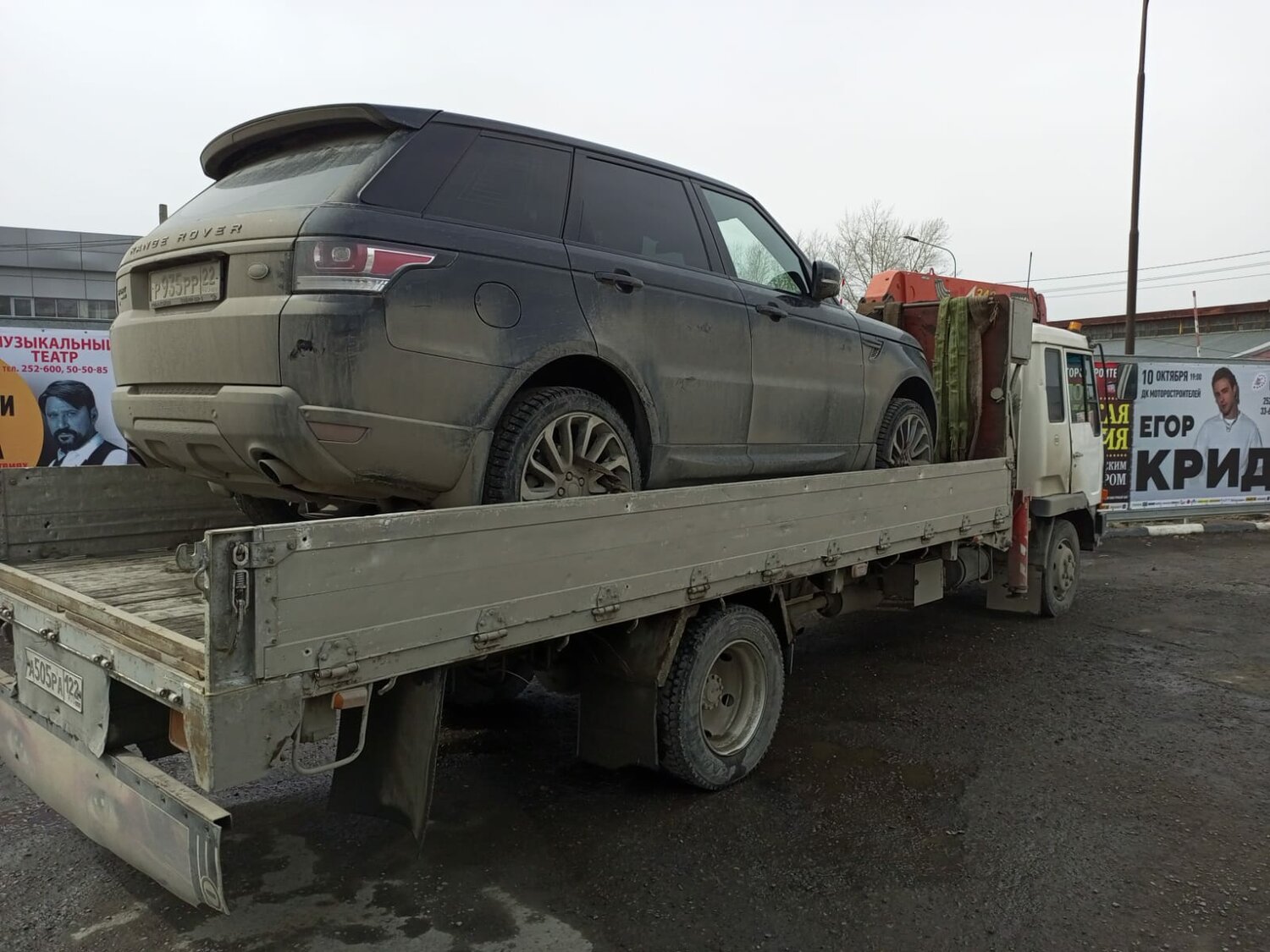 эвакуатор, эвакуатор внедорожник, рендж на эвакуаторе, range rover 3, эвакуация автомобиля