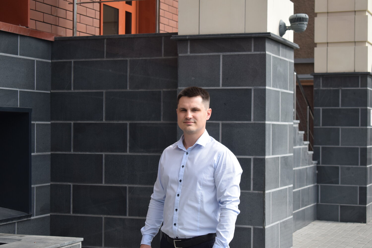 человек, мужчины, мужчина, юноша в белой рубашке, рубашка с воротником