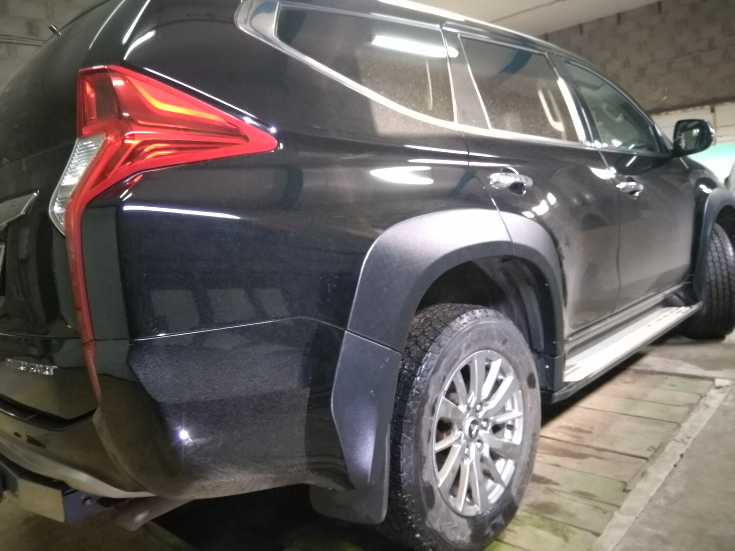 mitsubishi pajero sport, mitsubishi pajero, mitsubishi pajero sport черный 2018, mitsubishi pajero sport 3 расширители арок, митсубиши паджеро спорт 3 instyle
