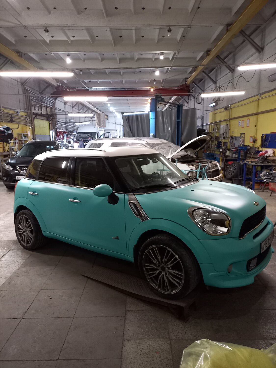 mini cooper countryman зеленый, mini cooper countryman цвета кузова зеленый, mini countryman, мини купер кантримен 2, MINI Countryman