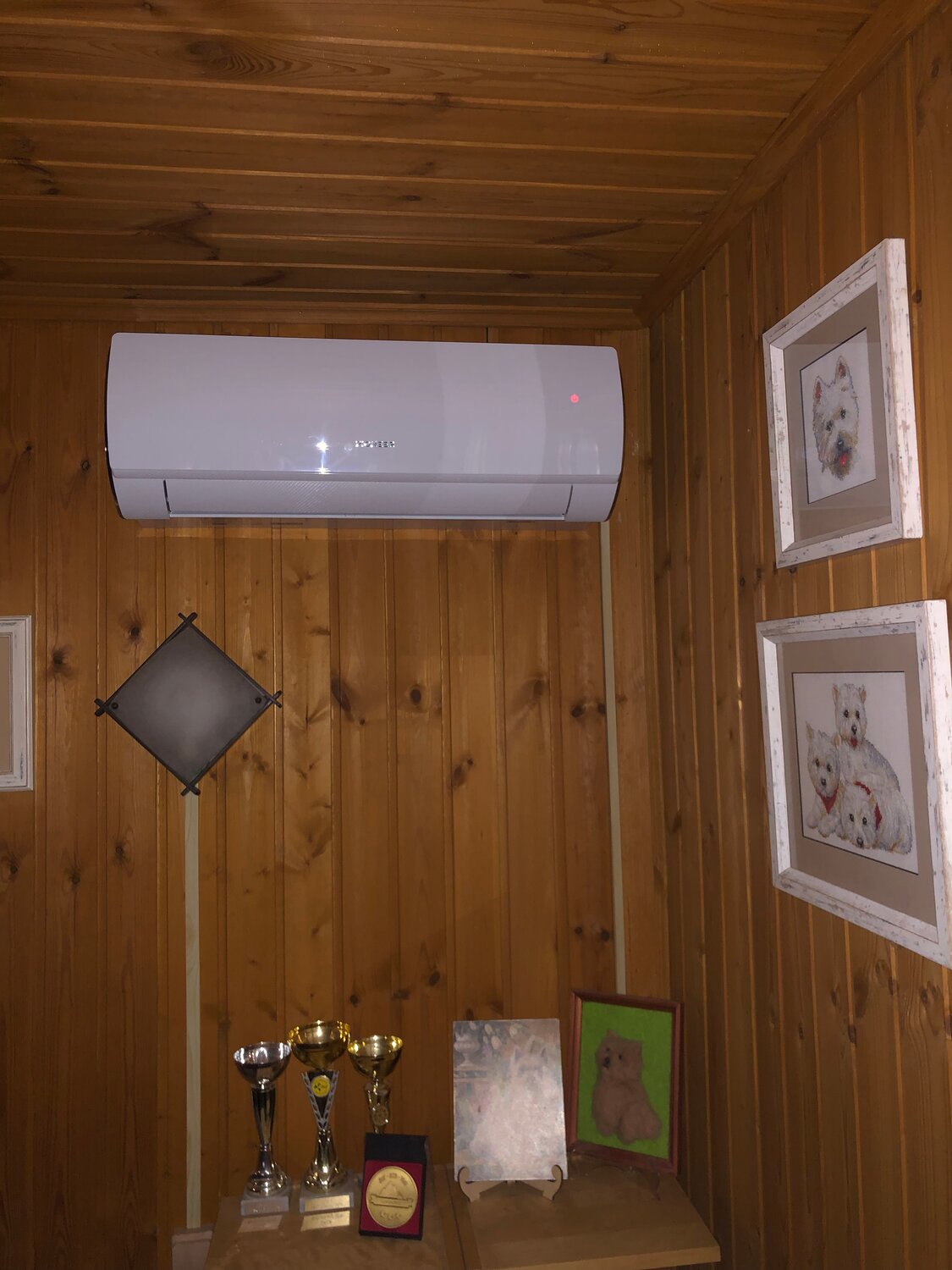кондиционер, кондиционер в деревянном доме, кондиционер на стене, монтаж кондиционера в каркасном доме, вентиляция в деревянном доме