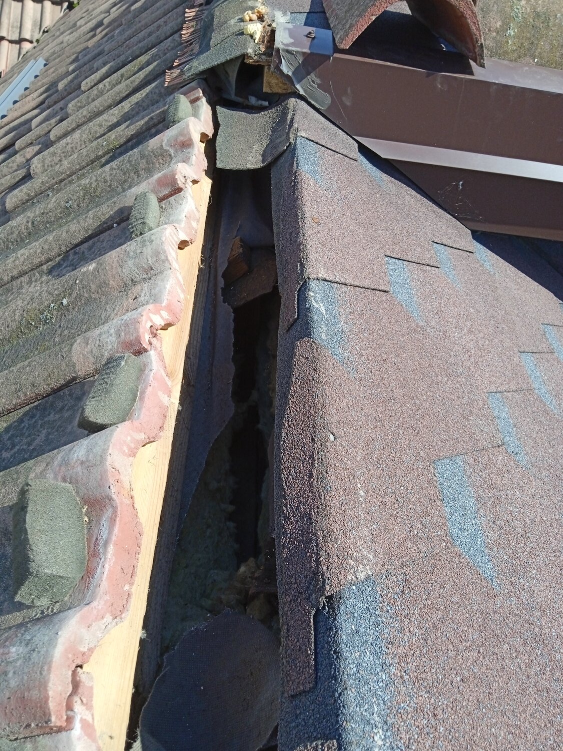 металлический уголок, roof shingle, вентилируемый конек кровмонтаж, крыши, кровля