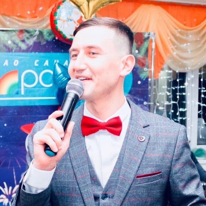 Рустам Асфандияров