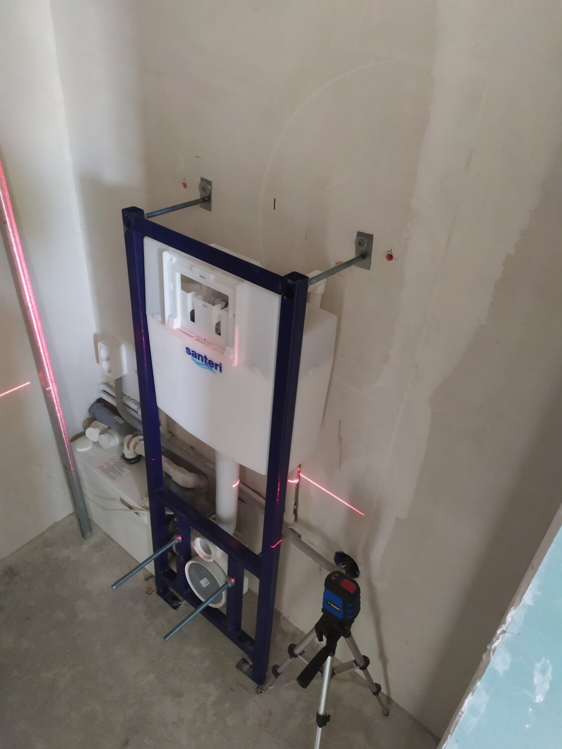 инсталляция для подвесного унитаза, инсталляция для унитаза, монтаж инсталляции геберит, крепление инсталляции для унитаза к стене, монтаж инсталляции