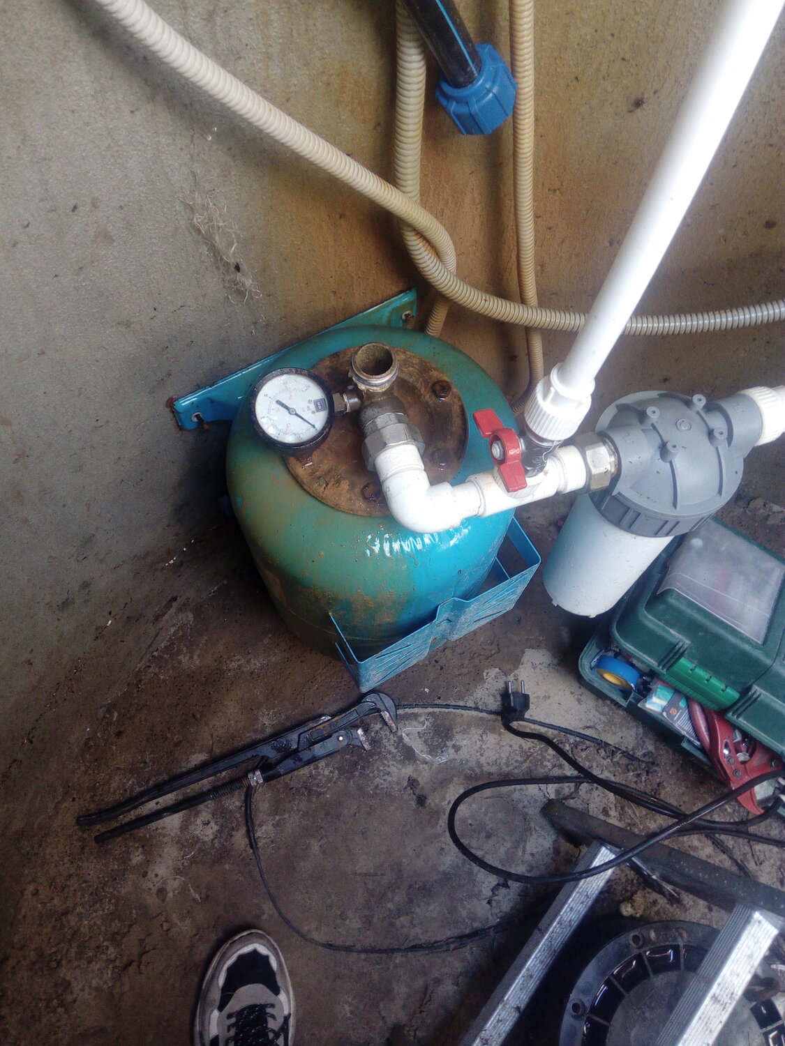 системы водоснабжения, водоснабжение дома, монтаж водоснабжения, водоснабжение частного дома, обустройство скважины