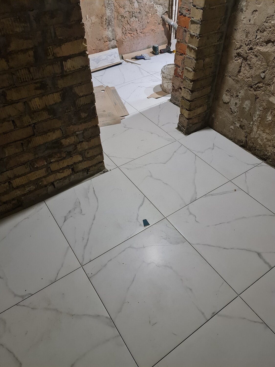 плитка, укладка плитки, плитка пол, укладка керамогранита 60*60 merida, кафель