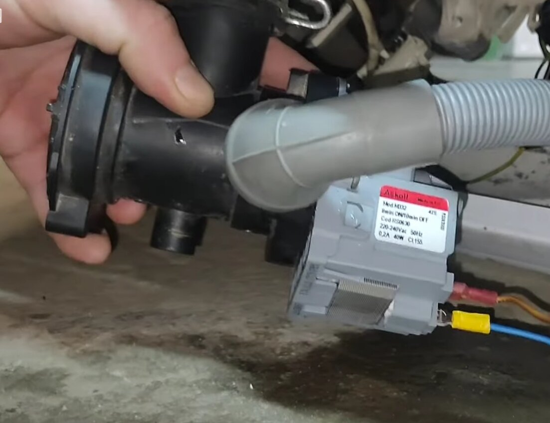 сливной насос, сливной насос индезит, насос помпа для стиральной машины bosch maxx 7, насос для стиральной машины, насос циркуляционный для посудомоечной машины ariston indesit askoll 302796