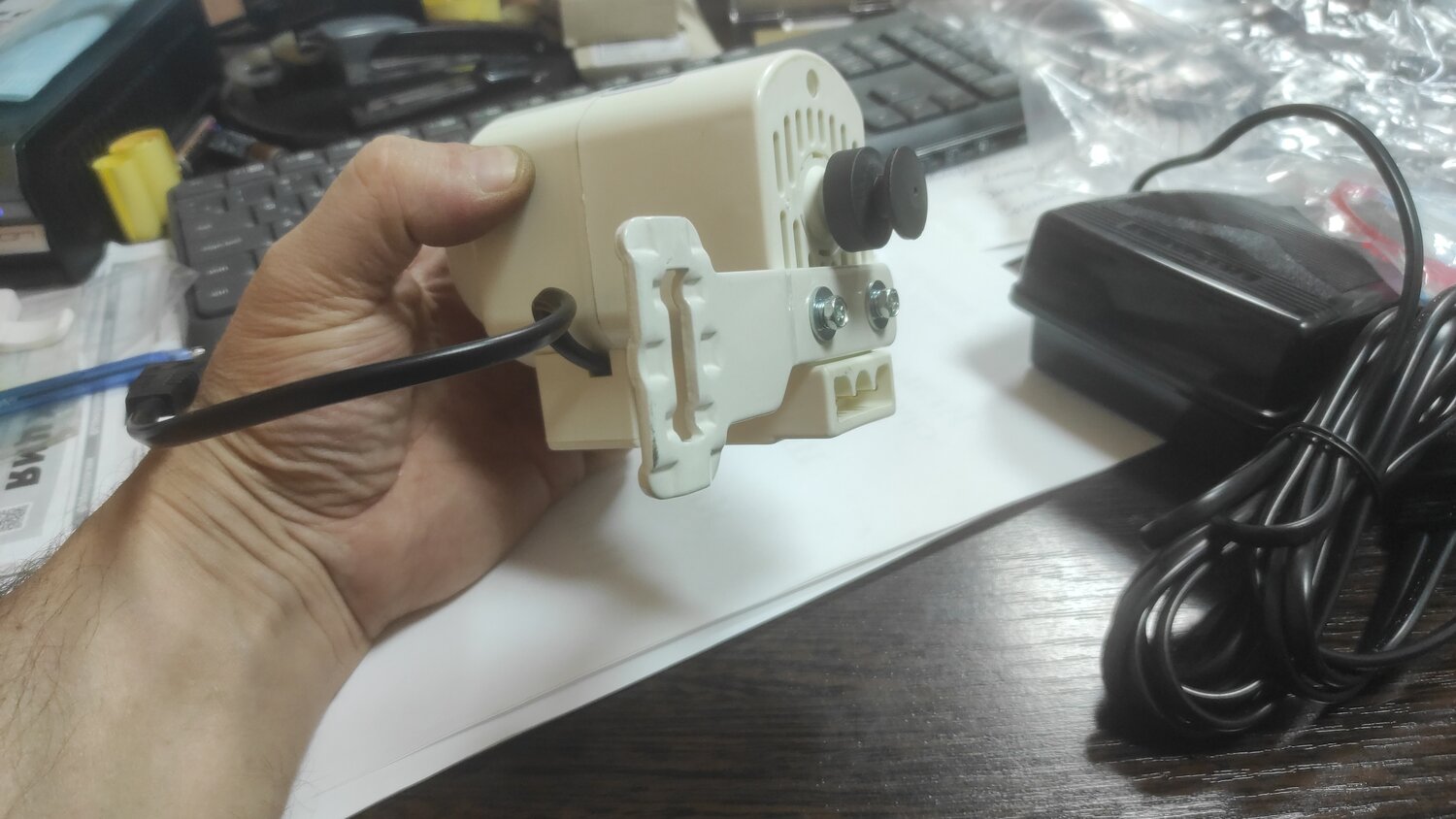 fdm электропривод бшм 100w с педалью, привод для швейной машинки чайка tur 2, электропривод педаль для машинки чайка 143а, швейная машинка чайка, привод для швейной машины чайка универсал