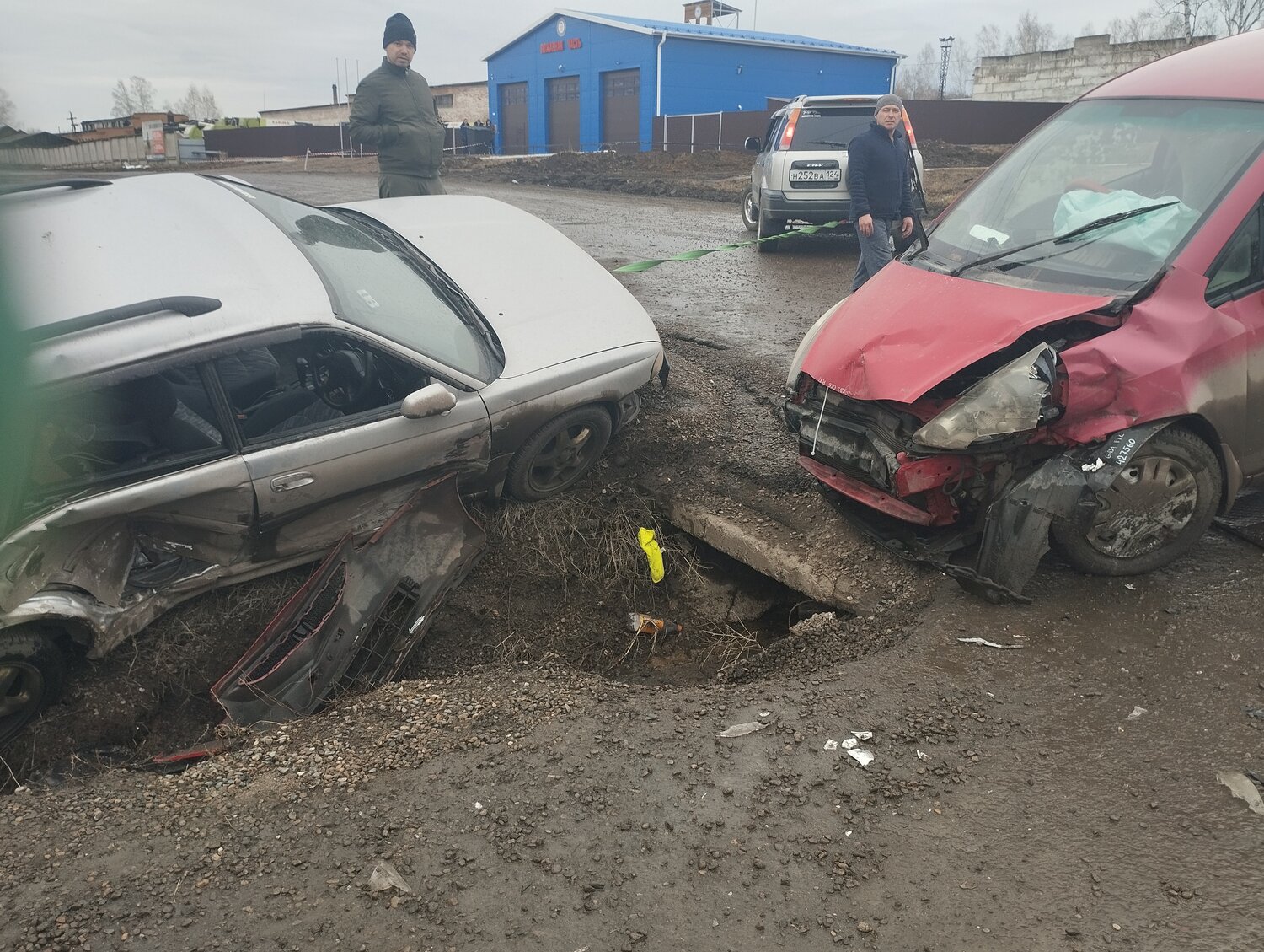 дтп, жесткое дтп, аварии, автомобильная авария, тройное дтп