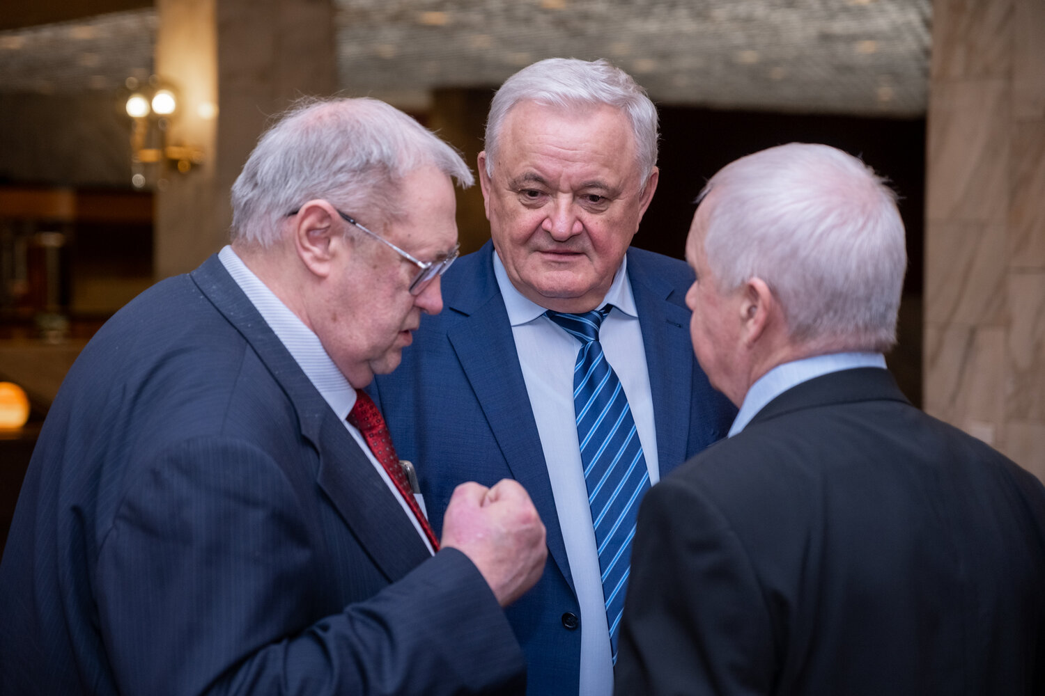 конференц зал, отель президент москва зал заседаний, президент отель москва круглый зал, заседание президиума совета ассоциации банков россии, заседание