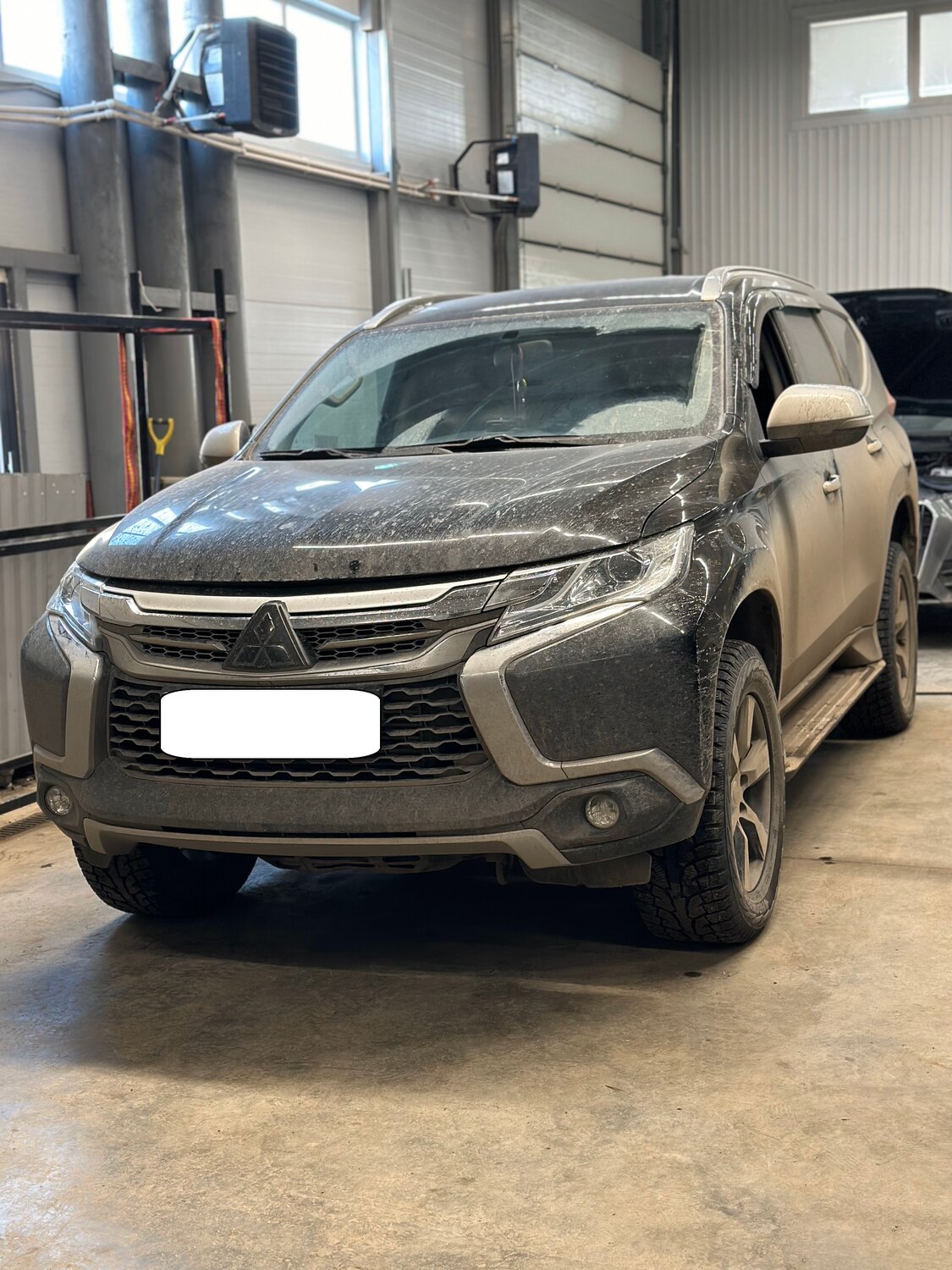 mitsubishi pajero sport 2018, pajero sport 2018, митсубиси аутлендер 2020, pajero sport 2017, Mitsubishi Outlander III
