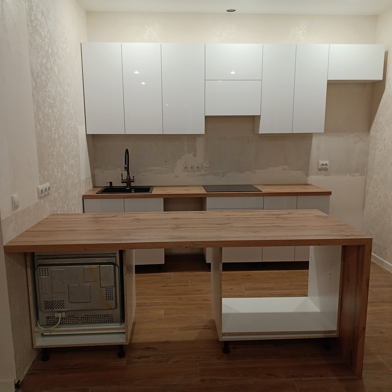 мебель, столешница кухня, кухня интерьер, кухня с барной стойкой, шкаф