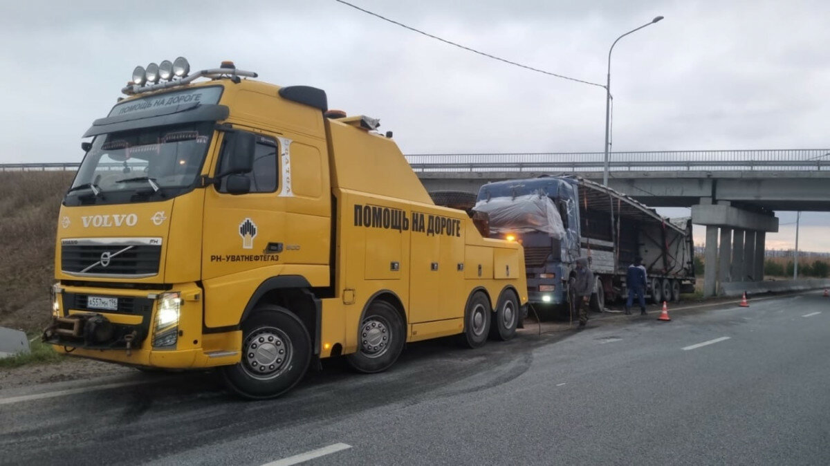 грузовой эвакуатор volvo fh, volvo fh 16, грузовой эвакуатор вольво, truck volvo, volvo n 10