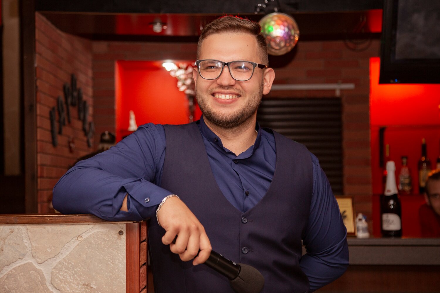 александр самойленко м, мужчина, дмитрия, роман миронов, дмитрий позов