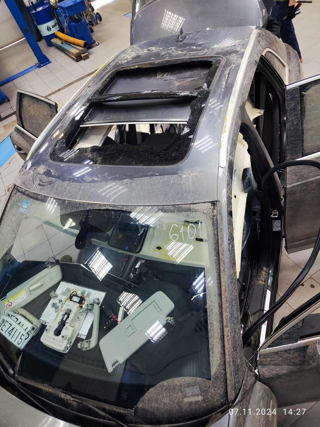 универсальная панорамная крыша на авто, панорамная крыша на авто, авто, бмв х5 с люком, крыша автомобиля