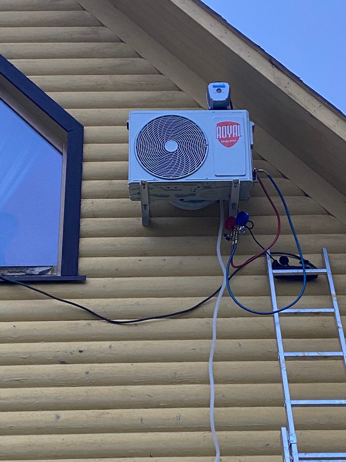 кондиционер, установка кондиционер, кондиционер наружный блок, кондиционер монтаж, кондиционер для дома установка