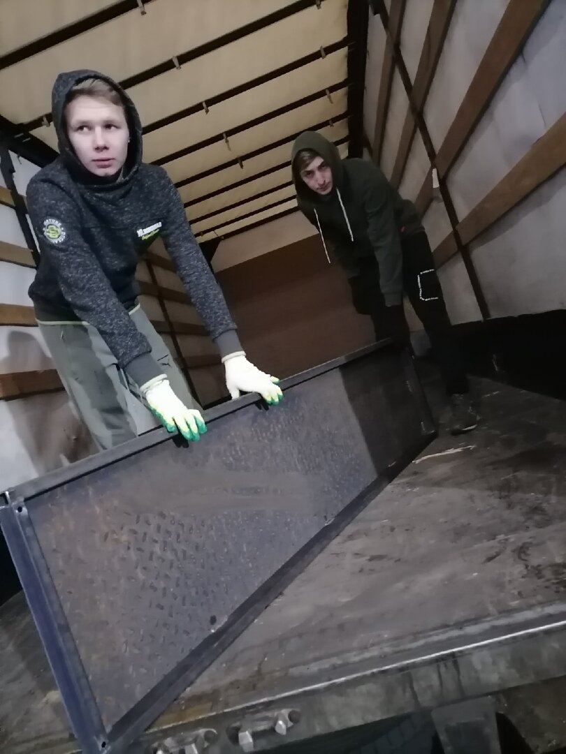 гуманитарная помощь, гуманитарный груз, помощи, грузчик, перевозка