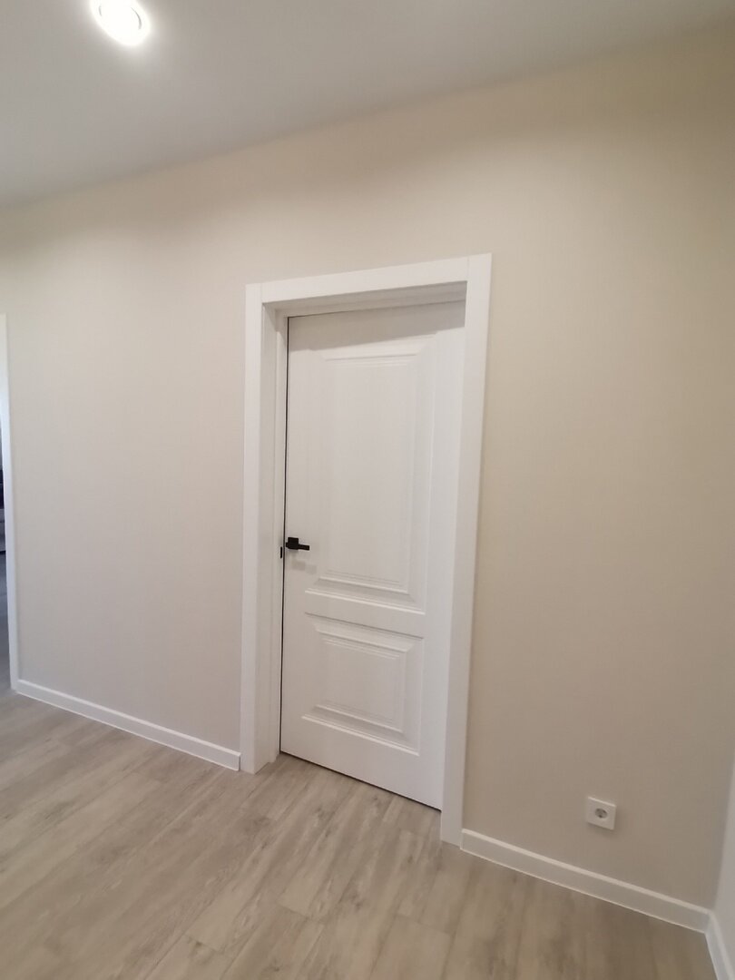 белая межкомнатная дверь, белая дверь в интерьере, белые межкомнатные двери в интерьере, дверей, межкомнатная дверь