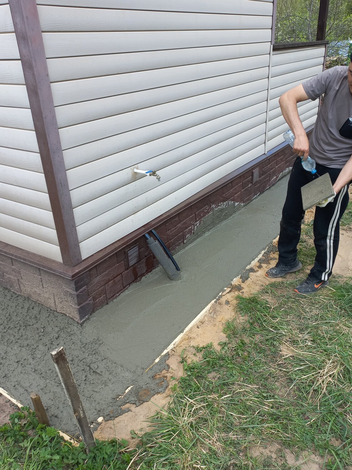 Устройство отмостки фундамента