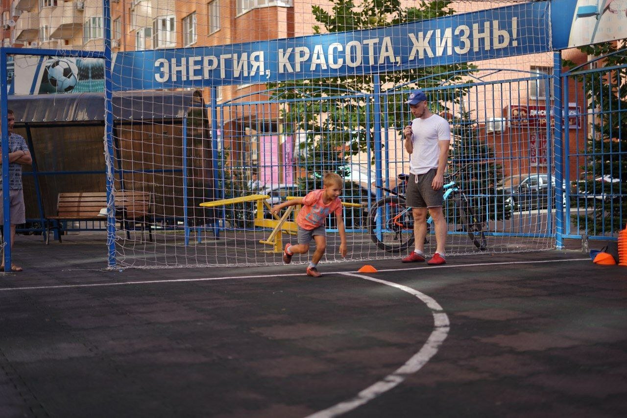 спорт площадка, спортивная площадка, ивантеевка парк детская площадка, большая детская площадка, на детской площадке