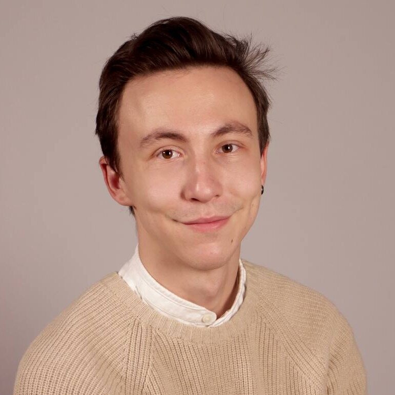 Константин Лапин