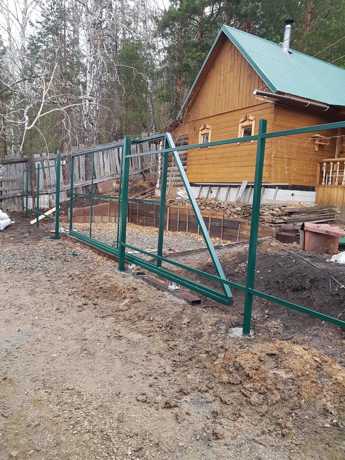 откатные ворота 3d гиттер, забор гиттер ворота, забор из сетки рабицы секционный, ограждение забор, ограждения из сетки рабицы (секция 3300*2100)