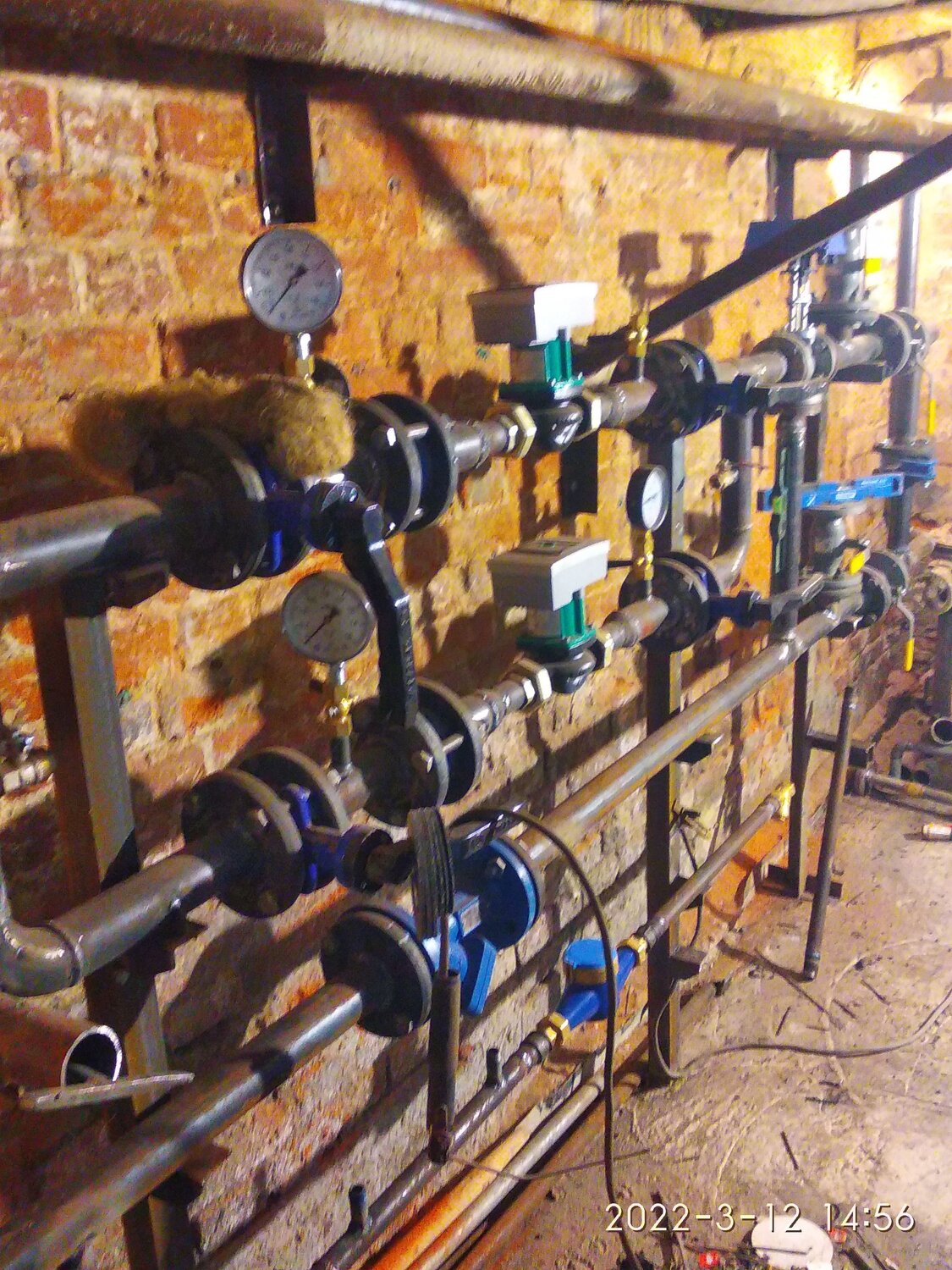 разводка труб, узел учета, водомерный узел, элеваторный узел утэ 1, узел учета тепла