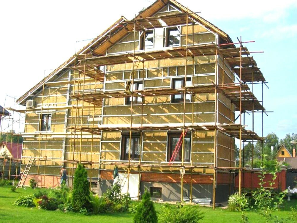 фасадные работы, фасад дома, мокрый фасад, дом фасад, утепление фасада дома